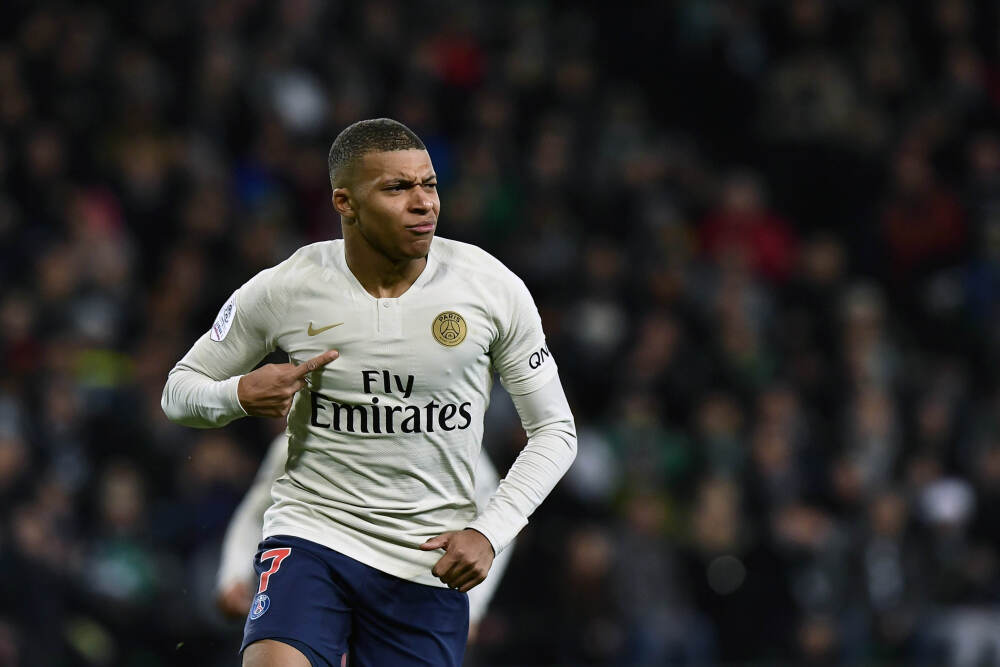 伊恩·赖特：沃顿总能把球传给你，他是我希望并肩作战的那种中场